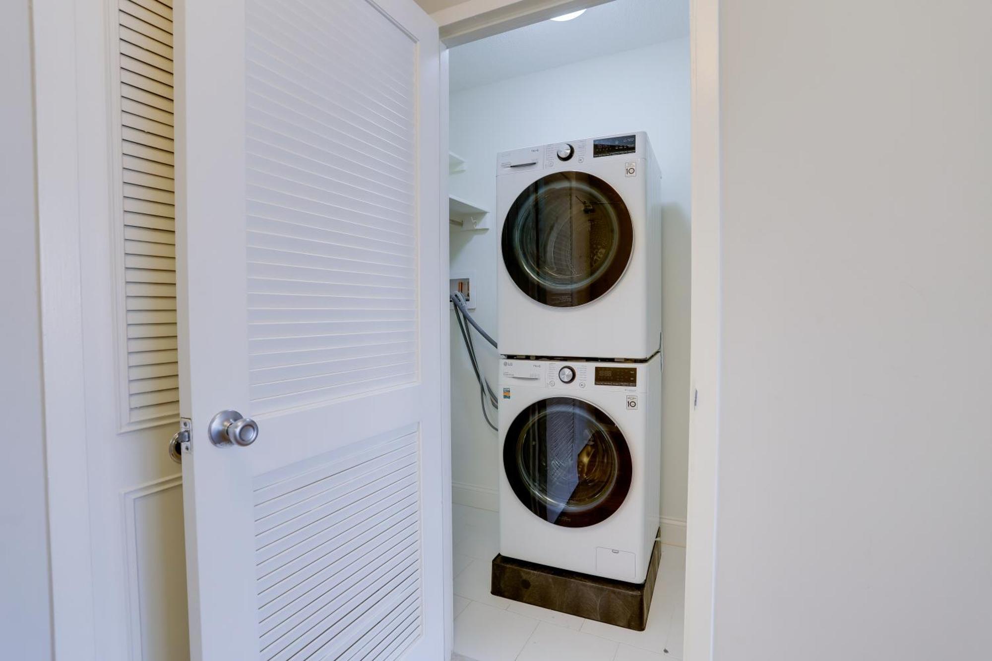 Beautiful 2Br Apartment At Crystal City With Gym Arlington Exteriér fotografie