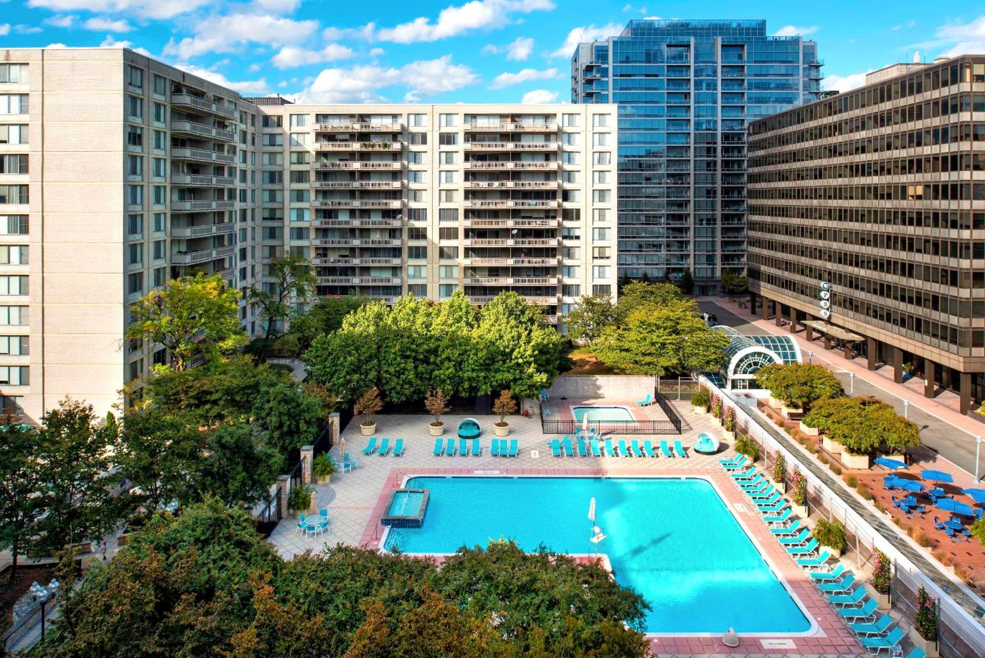 Beautiful 2Br Apartment At Crystal City With Gym Arlington Exteriér fotografie